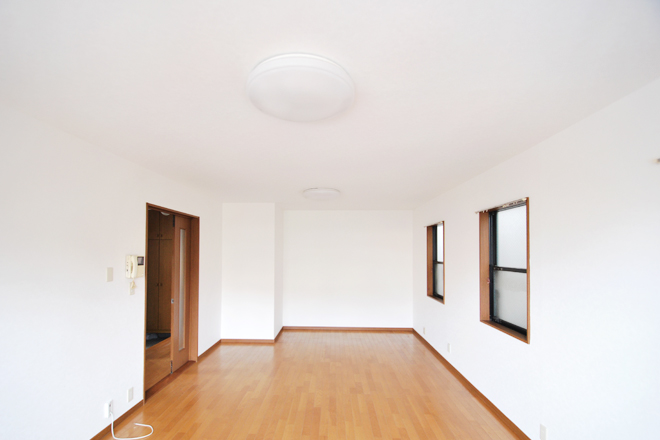 中原区のクロス張替え(2F戸建総張替え)