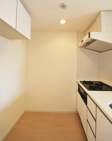 世田谷区のクロス張替え（キッチン）