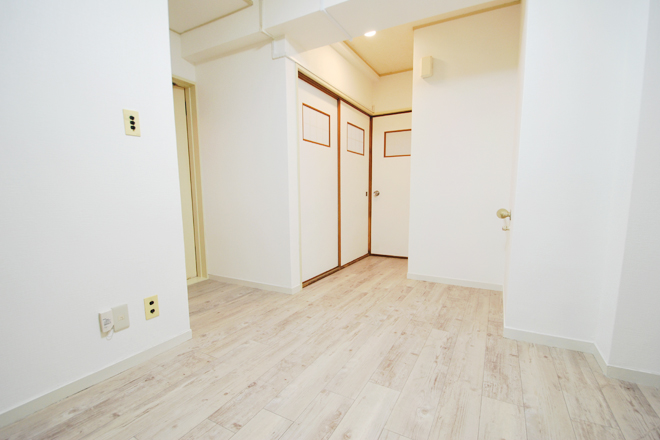新宿区のクロス張替え1