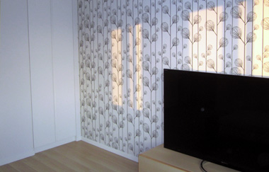 横浜市のクロス張替え（モノトーンの柄物）